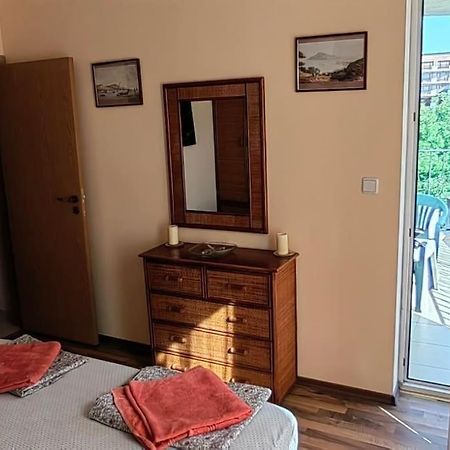 Луксозен Апартамент Срещу Какао Sunny Beach Esterno foto