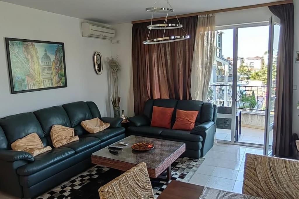 Луксозен Апартамент Срещу Какао Sunny Beach Esterno foto